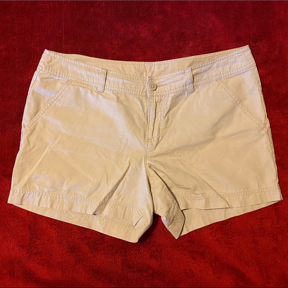 Columbia Shorts